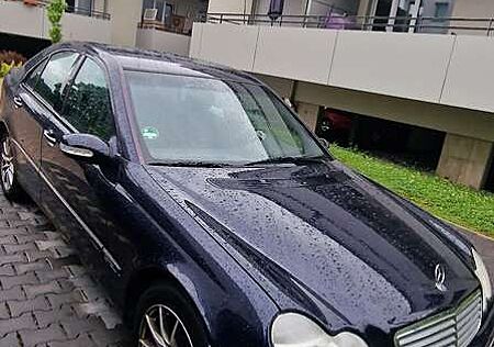 Mercedes-Benz C 180 Classic