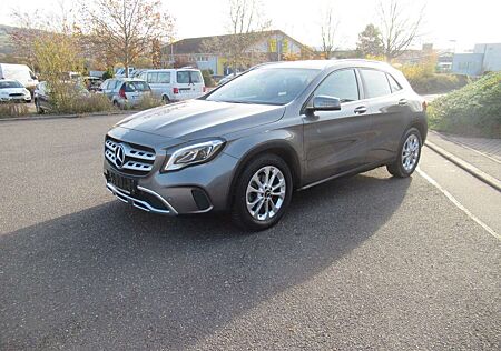 Mercedes-Benz GLA 180