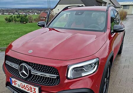 Mercedes-Benz GLB 250 4Matic 8G-DCT AMG Line