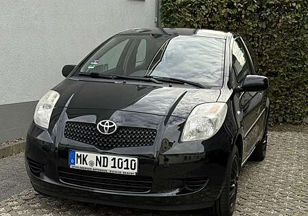 Toyota Yaris xp9