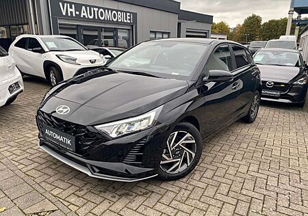 Hyundai i20 AUTOMATIK+16"ALU*NAVI&R.KAMERA*LED SW*Lenkrad&Sihz