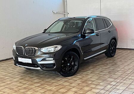 BMW X3 xDrive20d xLine AT NAVI LEDER Vi-Cockpit LED