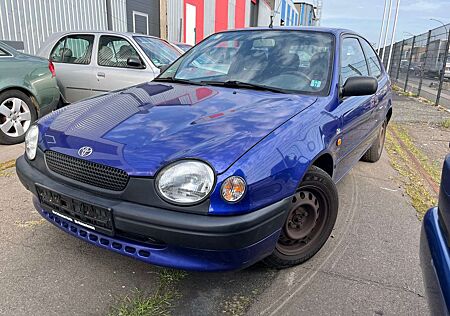 Toyota Corolla 1.4 linea terra