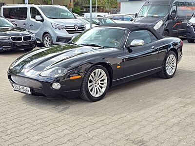 Jaguar XK8