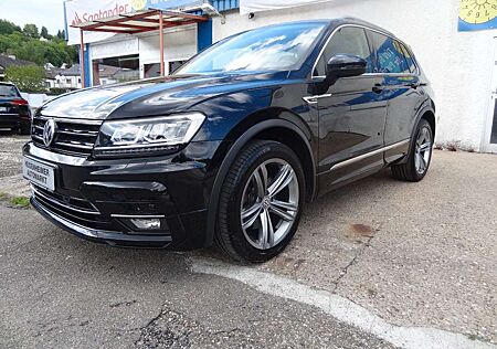 VW Tiguan Volkswagen /R-Line/4x4/1.Hd/AHK/Navi/190PS/LED/