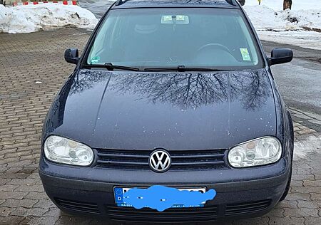 VW Golf Variant Volkswagen Basis