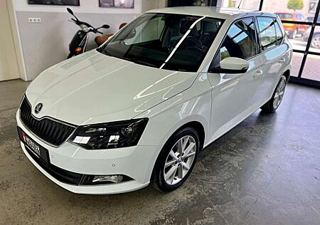 Skoda Fabia 1.2 TSI Style+SmartLink+Kessy+Klimaaut+SHZ