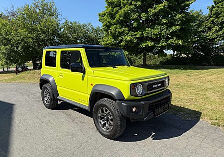 Suzuki Jimny 1.5 ALLGRIP Comfort+ AHK LED 4 Sitze 1.Hand Top