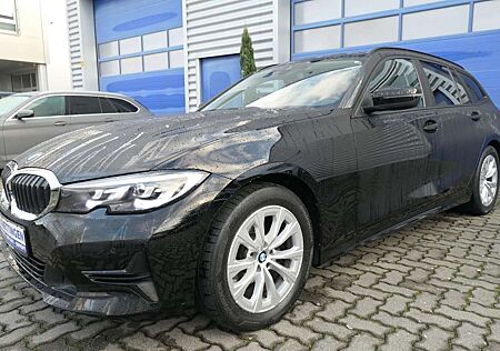 BMW 318d 318 Touring Sport LED Top Zustand!