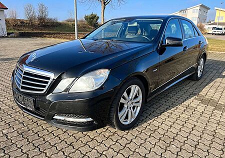 Mercedes-Benz E 200 CGI BlueEfficiency*AUTOM*BI-XEN*NAVI*