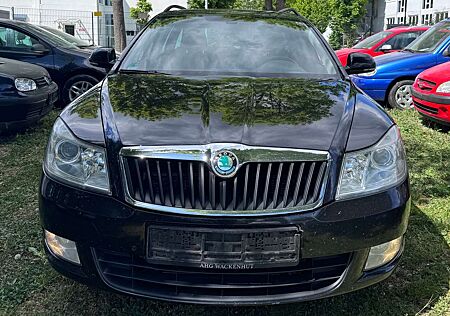 Skoda Octavia Combi 2.0 TDI DPF FAMILY-1. HAND-Scheckheft-TipTOP
