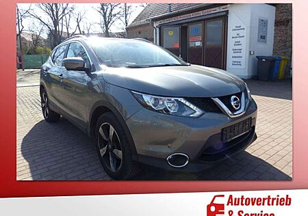 Nissan Qashqai 1.2 Autom. P-Dach,Navi,Sitzh., AHK abnb.