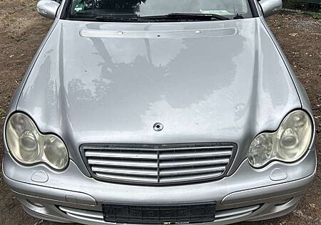 Mercedes-Benz C 220 T CDI Avantgarde