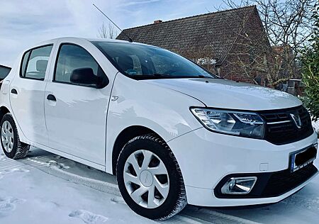 Dacia Sandero Klima*164Tkm*neue Sommerreifen*Fahrersitz und Lenkrad höhenverstellbar