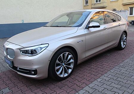BMW 530 d GT xDrive ( Kamera / Massage / Pano )