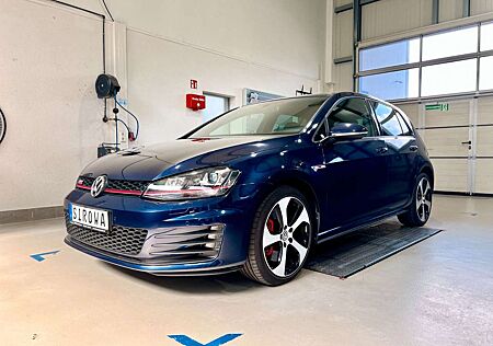 VW Golf Volkswagen VII Lim. GTI Performance BMT