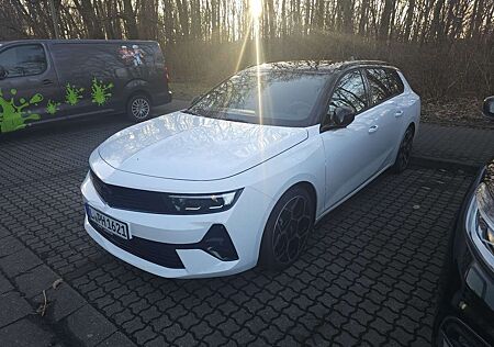 Opel Astra Ultimate