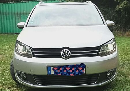 VW Touran Volkswagen 1.4 TSI DSG Highline