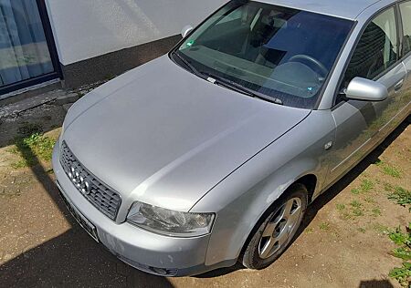 Audi A4 1.6