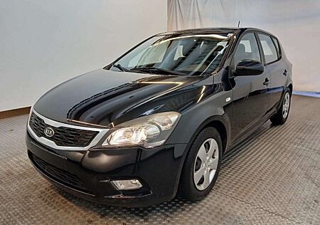 Kia Cee'd Ceed / Vision