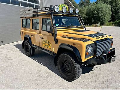 Land Rover Defender 110 Sondermodell Camel Trophy 1/5