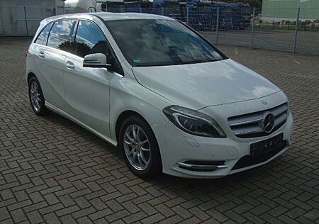 Mercedes-Benz B 180 BlueEFFICIENCY Sports Tourer