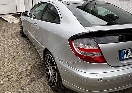 Mercedes-Benz C 180 Kompressor SportcoupeSport Edition +