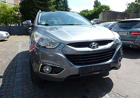 Hyundai ix35 2.0 Premium 4WD Automatik