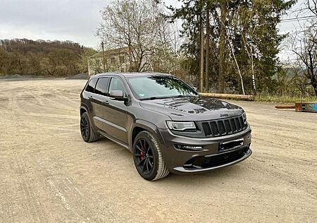 Jeep Grand Cherokee SRT