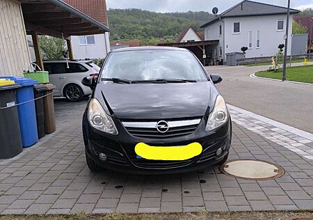 Opel Corsa 1.2 16VSelection 110 Jahre