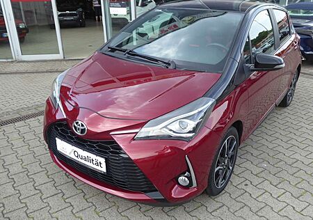 Toyota Yaris Style Selection Red