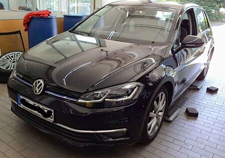 VW Golf Volkswagen Highline 1.5 TSI DSG*Navi*KAM*STDHZG*VIRTUA