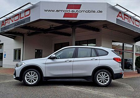 BMW X1 sDrive20i Steptronic DCT (1. Hand,unfallfrei)