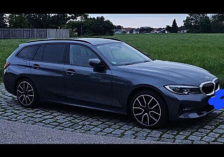 BMW 320d 320 Touring xDrive Aut. Luxury Line