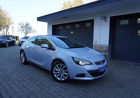 Opel Astra 1.4T GTC Innovation KLIMA+PDC+ALU+6Gang+TEMPOMAT