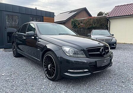 Mercedes-Benz C 180 Avantgarde inkl. GARANTIE Aut.Navi Xenon Klima PDC