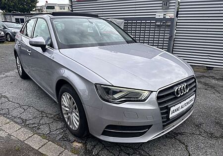 Audi A3 Sportback Ambiente ultra/Panoramadach/Navi