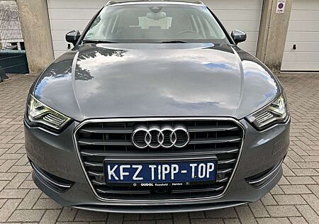 Audi A3 Sportback ambiente/Erdgas/Navi/Leder/Keyless