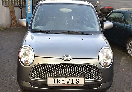 Daihatsu Trevis 1.0 Automatik Momo Ganzjahresreifen