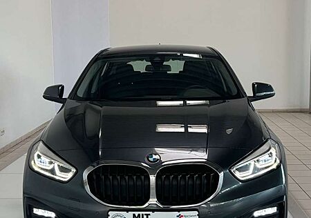 BMW 118 i LED Navi WLAN Metallic Klimaaut.2 Zonen