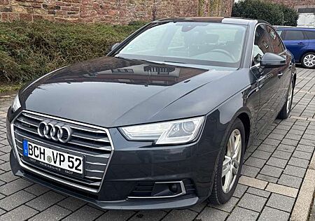 Audi A4 quattro sport