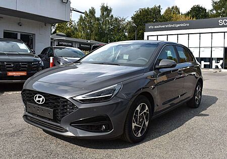 Hyundai i30 1.5 T-GDI 48V DCT Navi SHZ Kam Keyl. SOFORT