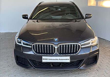 BMW 530 dA xDrive Tour. M Sport LiveCock.Laserl.HUD.