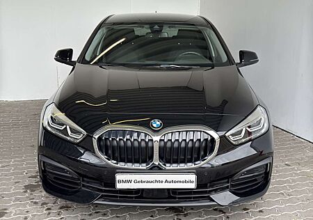 BMW 118 iA 5-trg. LED.NaviProf.AHK.RFK.Sonnenschutz.