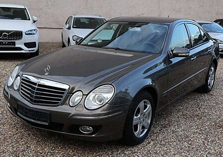 Mercedes-Benz E 230 E -Klasse Lim. *Navi*Klima*Leder*