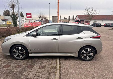 Nissan Leaf 40 kWh TEKNA