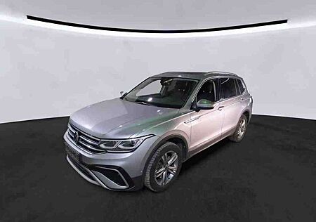 VW Tiguan Allspace Volkswagen Elegance 4Motion Standheizung AZV LED-Matrix