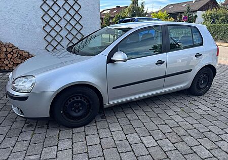 VW Golf Volkswagen V 5-Türer 1.6 Trendline