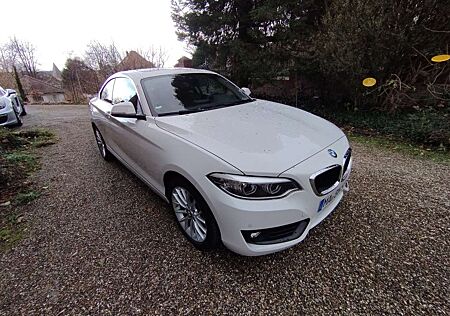 BMW 220i 220 Coupe Aut. Advantage