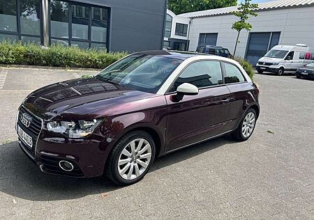 Audi A1 Diesel 1.6 TDI Attraction